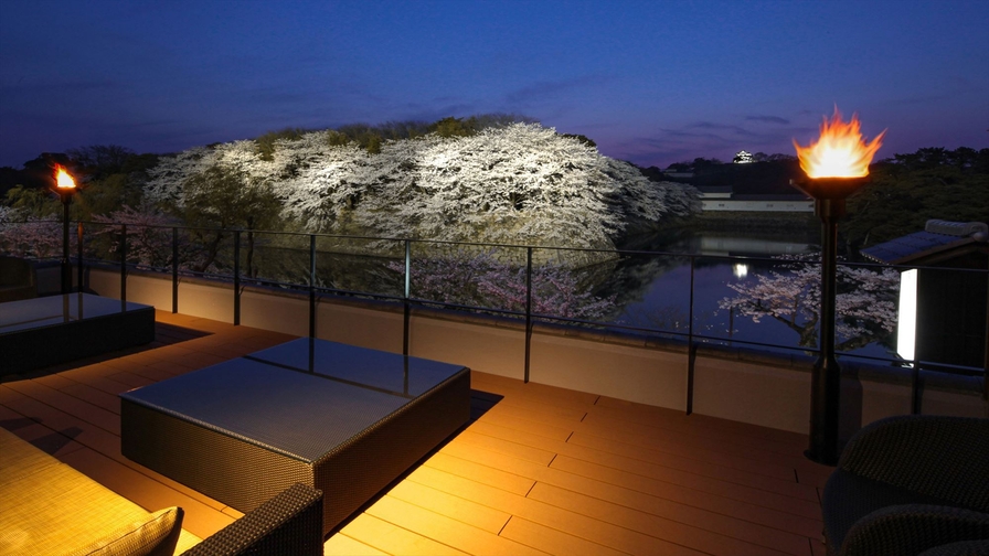 【朝食付き】 彦根城を眺める「城見の湯」＆ 地場食材の御膳朝食付きツインルームプラン